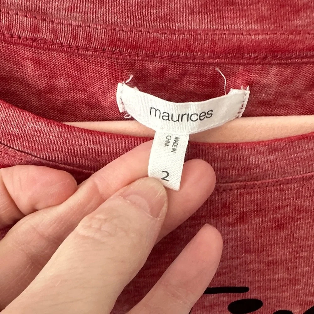 Maurice’s Resting Grinch Face Tee - Picture 2 of 2